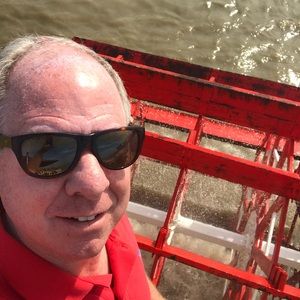 Meet your Posher, Mark